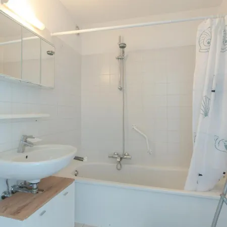 Residentie Astrid-8 * Бреден
